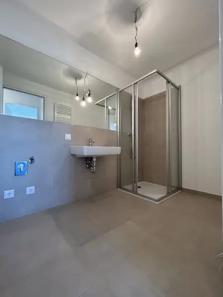 Traumhafte 3-Zimmer Wohnung in Wien: Erstbezug mit Balkon und Garage!