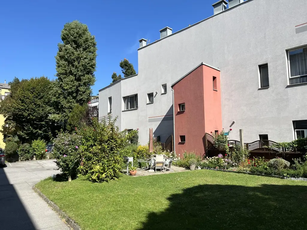 Traumhaft renovierte 2-Zimmer-Wohnung in TOP-Lage