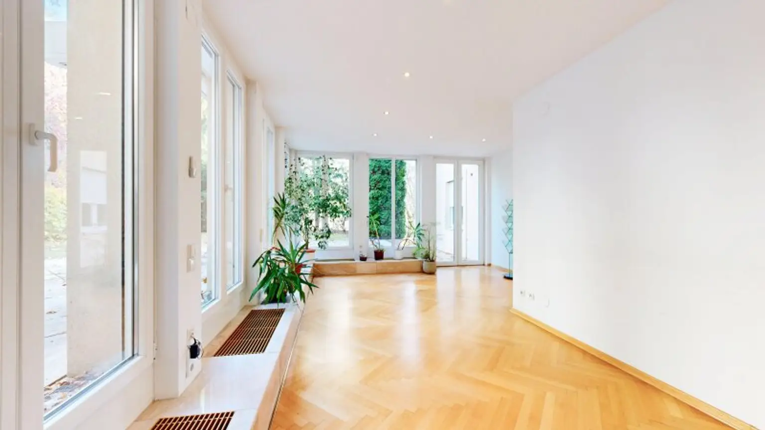 Büro zur großen Terrasse