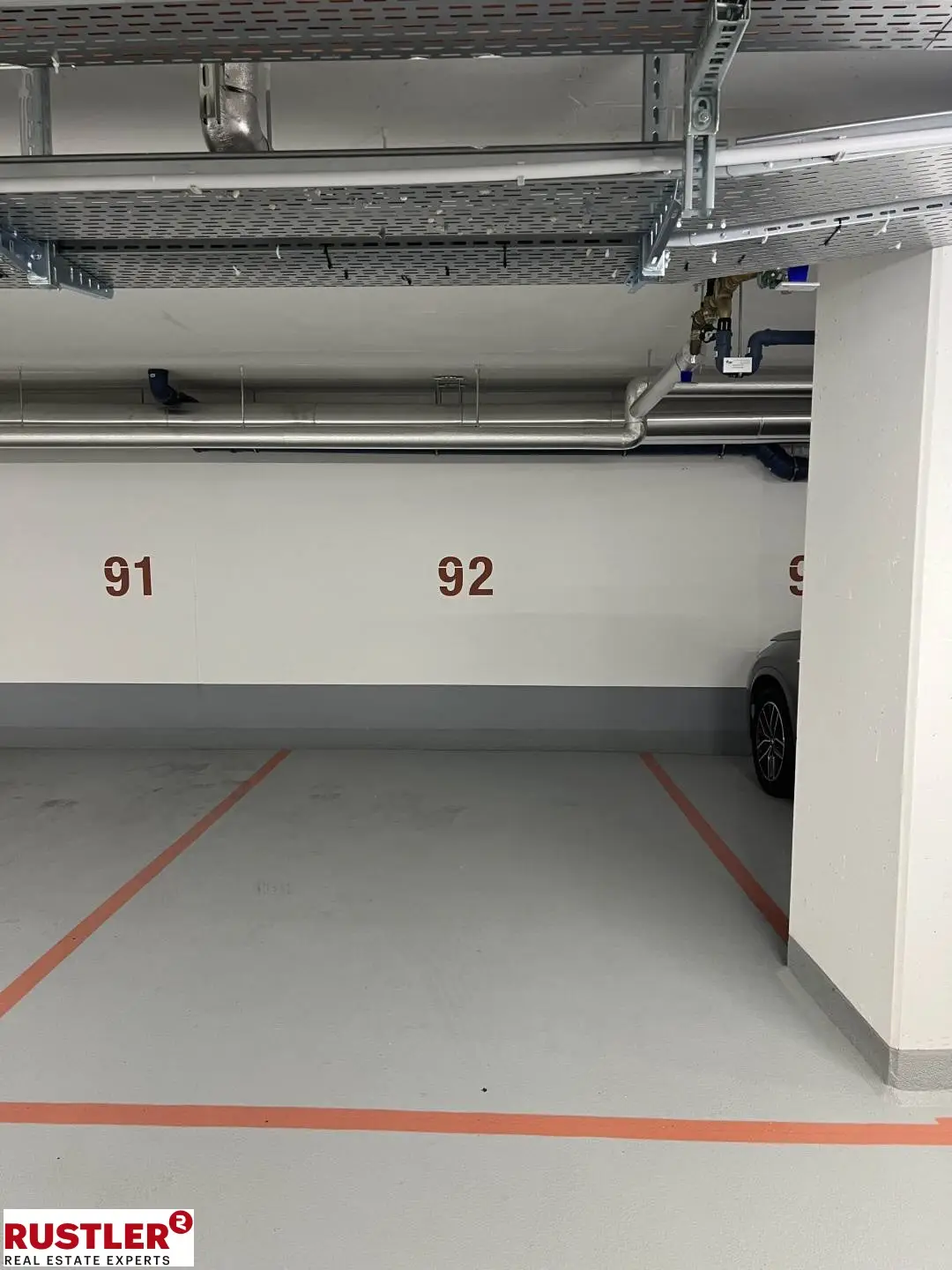 **ATTEMSGARTEN - HOCHWERTIGE 4 Zi WOHNUNG INKL. KÜCHE - 2 TERRASSEN - 2 BÄDER UND FITNESS**