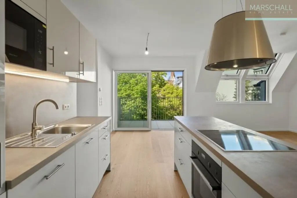 3-Zimmer-Dachgeschoßwohnung mit Terrasse