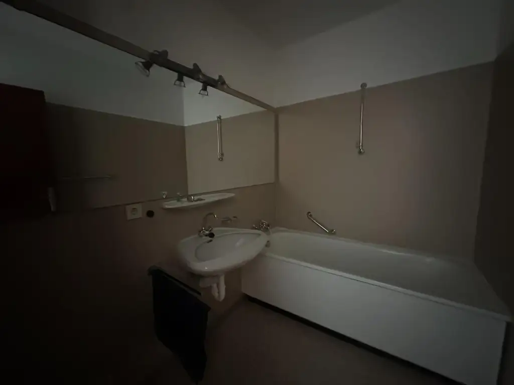 2-Zimmer Mietwohnung mit wunderbarem See-  und Traunsteinblick