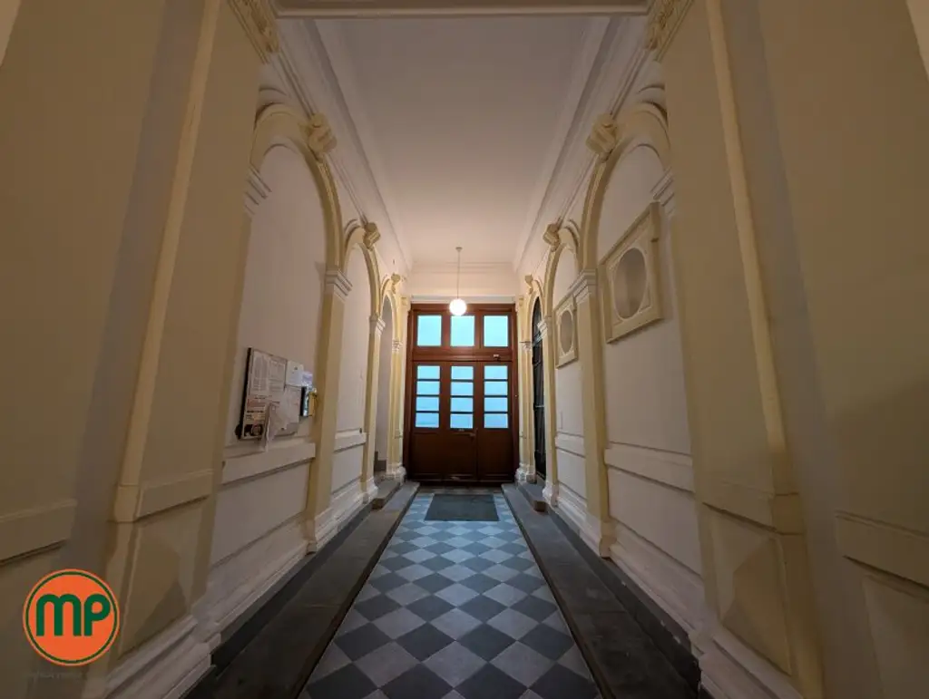 Ihr Projekt in Wieden! Altbau-Charme mit enormem Gestaltungspotenzial