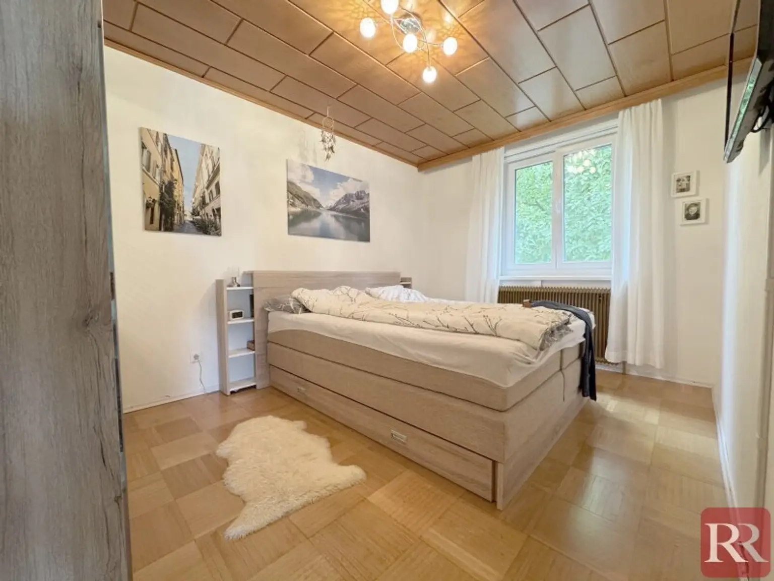 Bungalow auf großem, sonnigem Grund