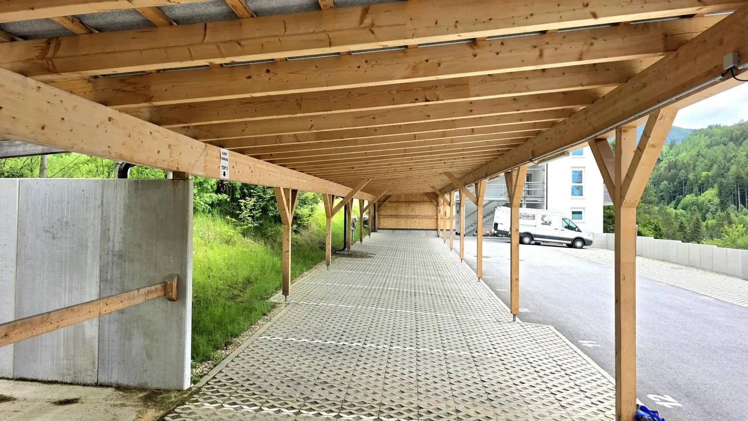 CARPORT 1