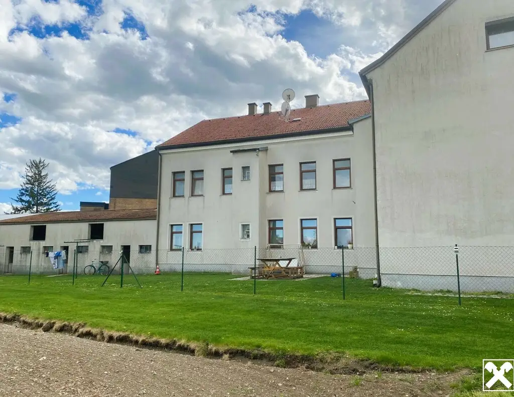 voll vermietetes Zinshaus mit 7 Wohnungen! SOFORT Mieteinnahmen!