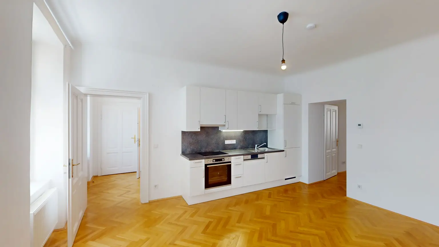 STILVOLLE 2-ZIMMER-ALTBAUWOHNUNG IM SERVITENVIERTEL | Besichtigungstermin 23.09.26 / 16:30 - 17:30