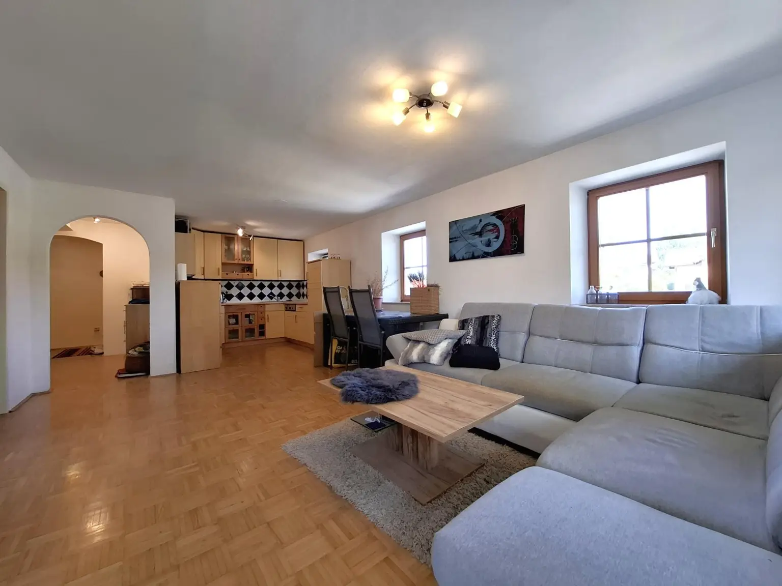 Nette 2.Zi.-Wohnung mit großem Balkon