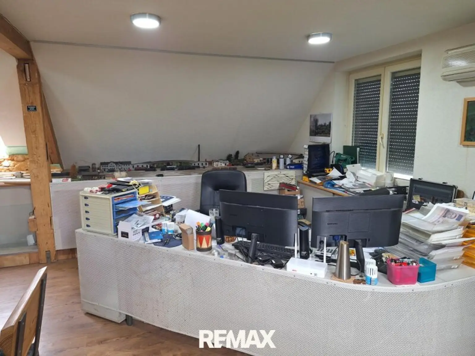 Büro im Werkstattgebäude