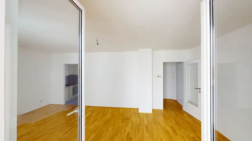 Vorsorgehit in bester Lage – 1-Zimmer-Wohnung mit Balkon im 8. Bezirk