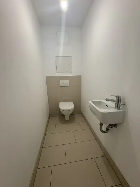 Neuwertige 71m² Wohnung mit Balkon - WG-tauglich & top ausgestattet