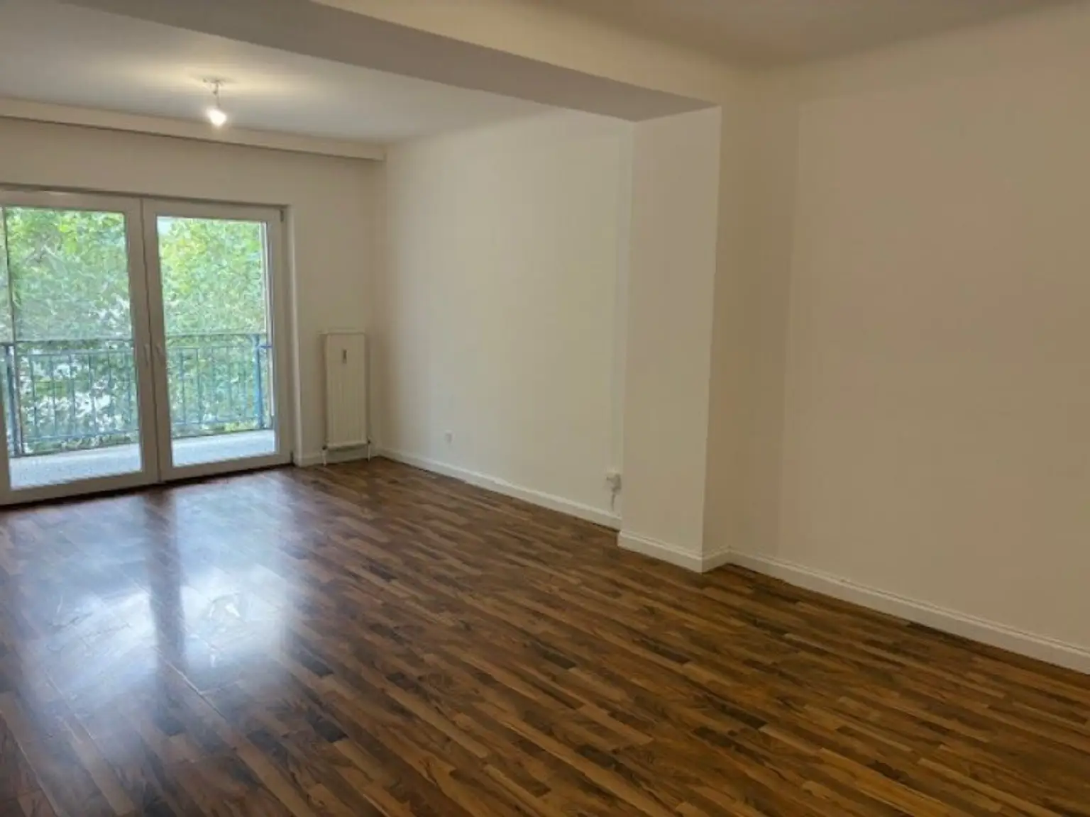 Geräumige 2 Zimmerwohnung in U-Bahn Nähe !