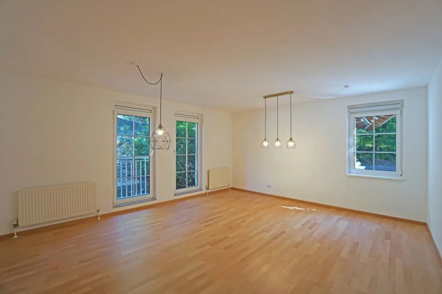 Barrierefreie 4-Zimmer-Gartenwohnung Nähe Auhofcenter und S-Bahn