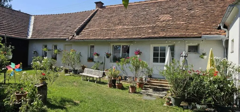 Ruhiges Bauernsacherl nähe Güssing