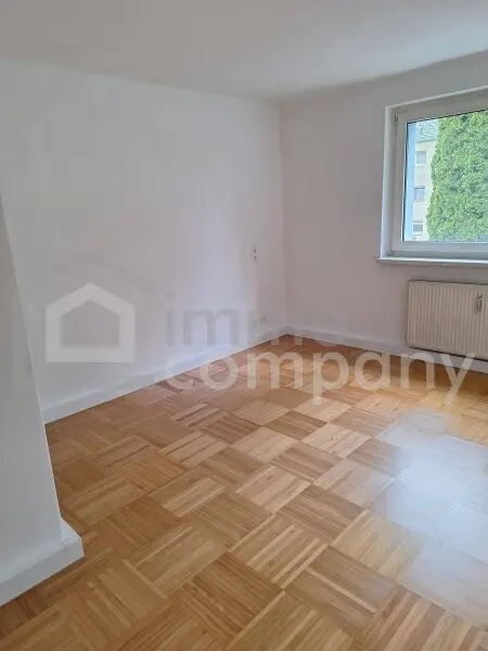 Charmante 4-Zimmer-Wohnung mit Garten und Balkon in Wals-Siezenheim!