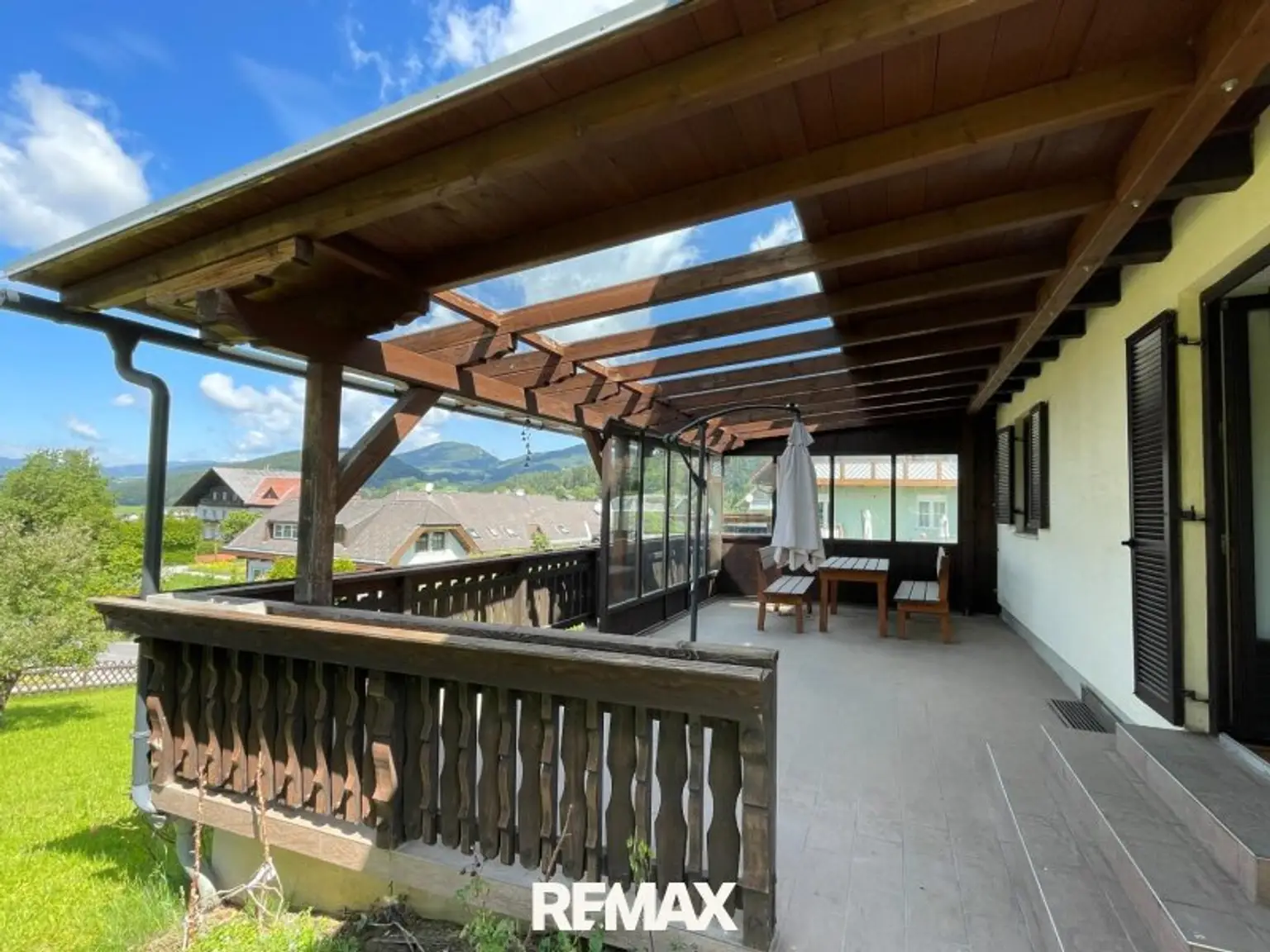 Terrasse überdacht