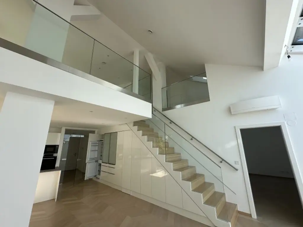 Gonzagagasse: moderne 4-Zimmer-Maisonette mit Freifläche: Leben im City-Center!