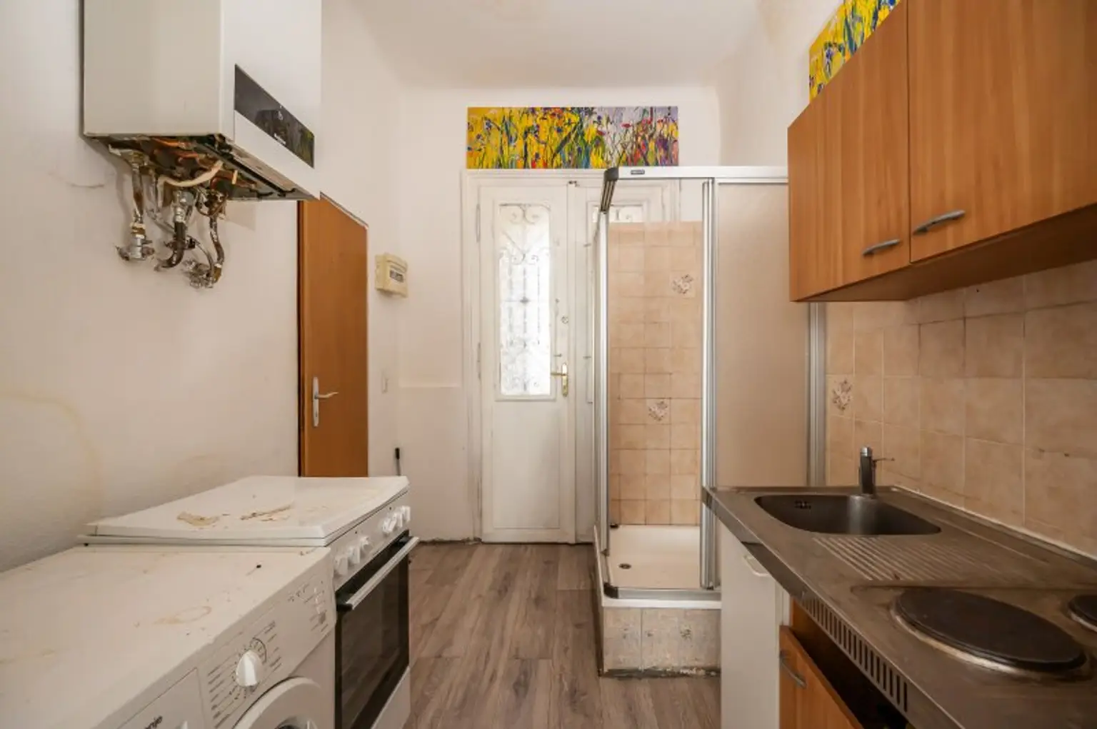 ++NEU++ sanierungsbedürftige 1-Zimmer Altbauwohnung zum Selbstverwirklichen!