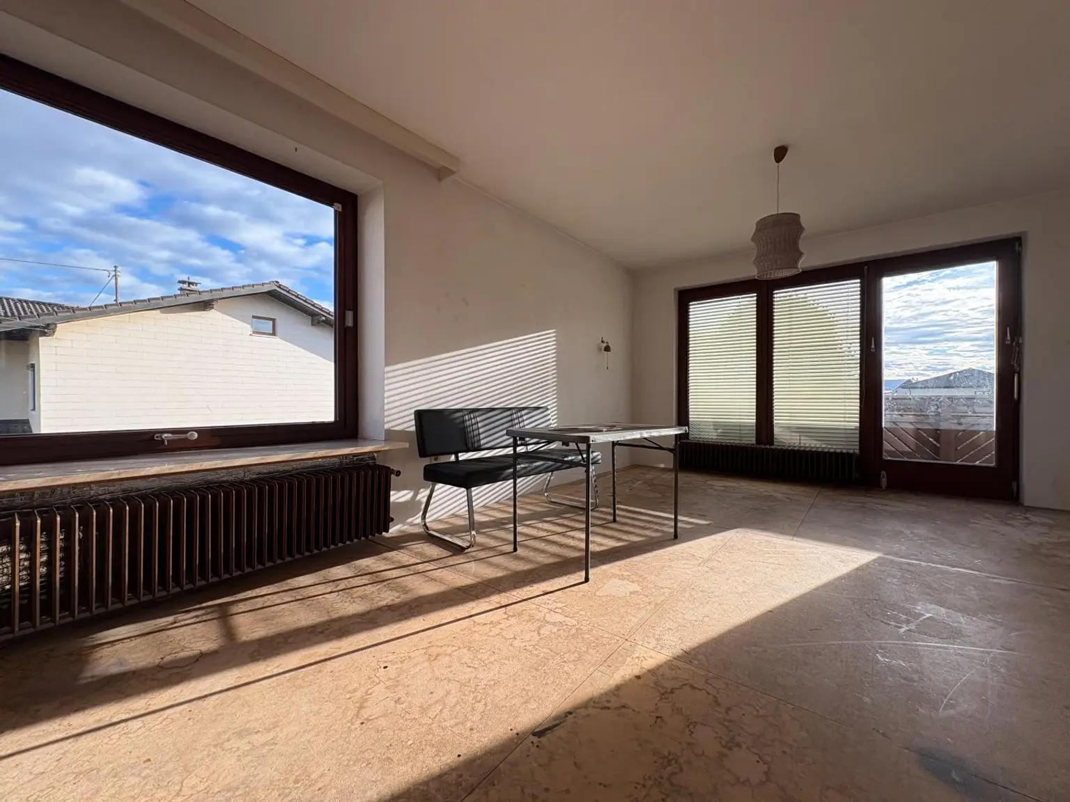 Wohnhaus in ruhiger Siedlungslage