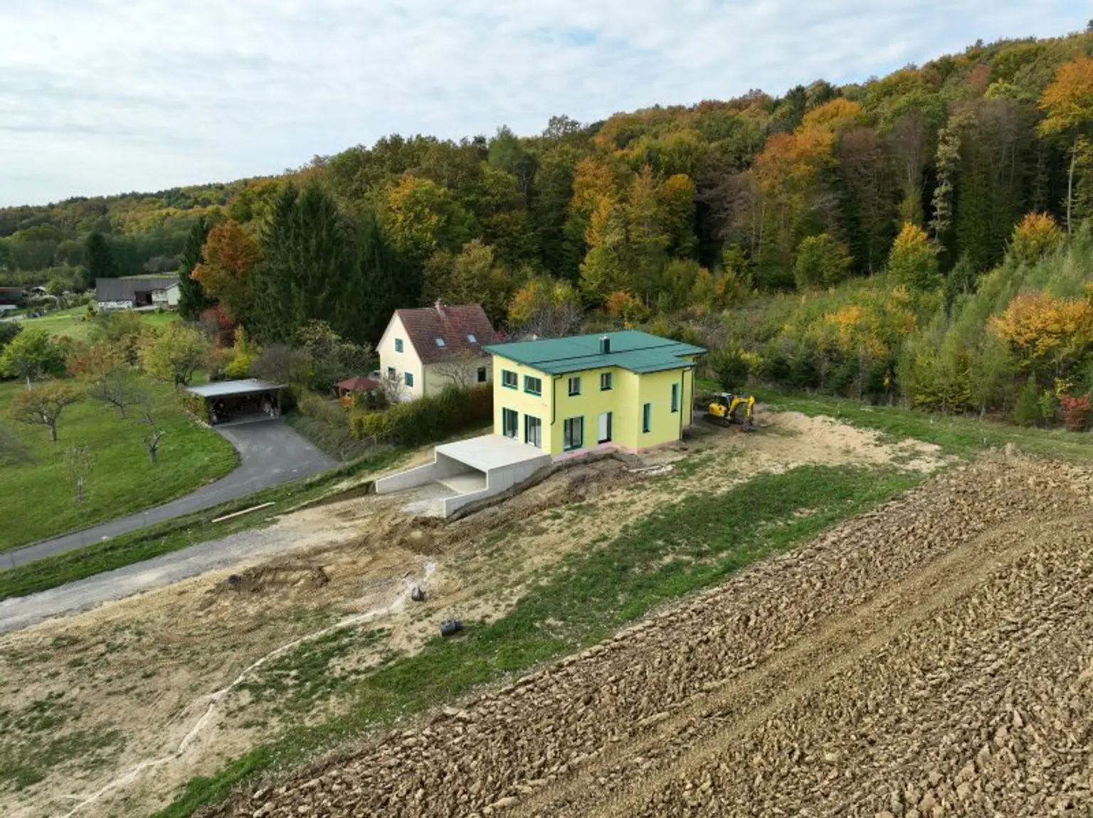 '' ZEITGEIST '' Exklusives Einfamilienhaus in beschaulicher Ruhelage - Fertigstellung Dez. 2025 !!