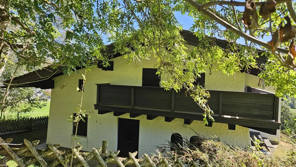 Haus in einzigartiger Alleinlage mit toller Aussicht!