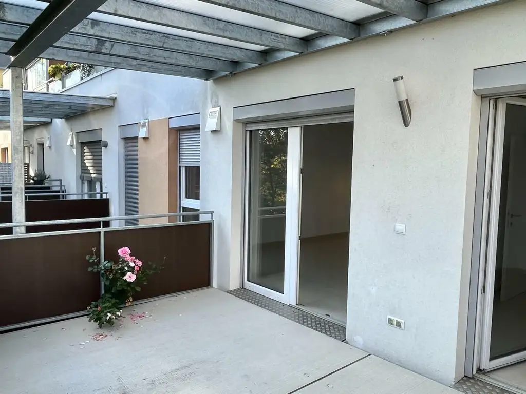 ruhige, helle und freundliche 3 Zimmer Wohnung mit Großbalkon vermietet bis 1.3.2027 dz. rund  3,3 % Rendite