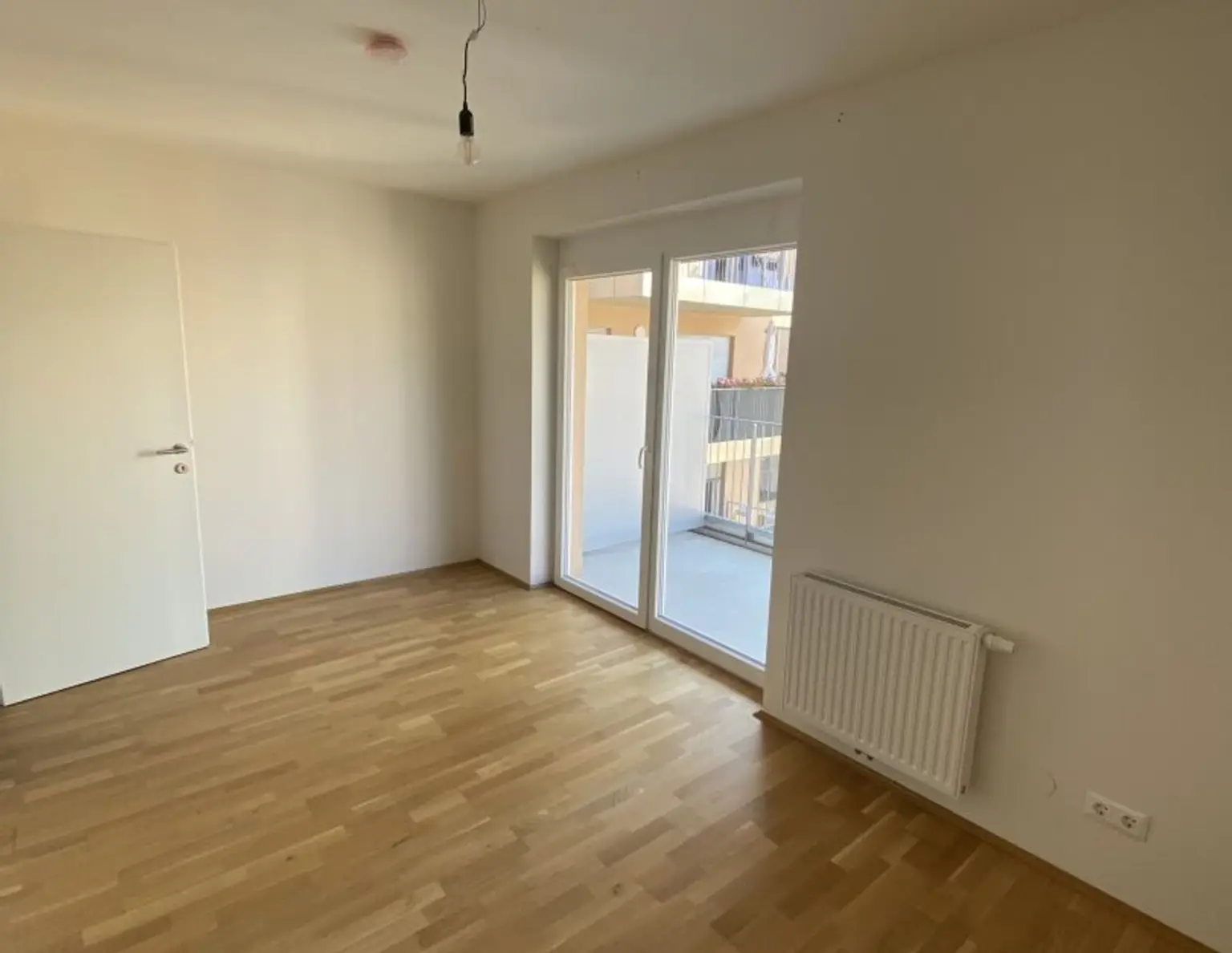 Traumhafte 2-Zimmer-Neubauwohnung mit herrlichem Balkon und bester Verkehrsanbindung