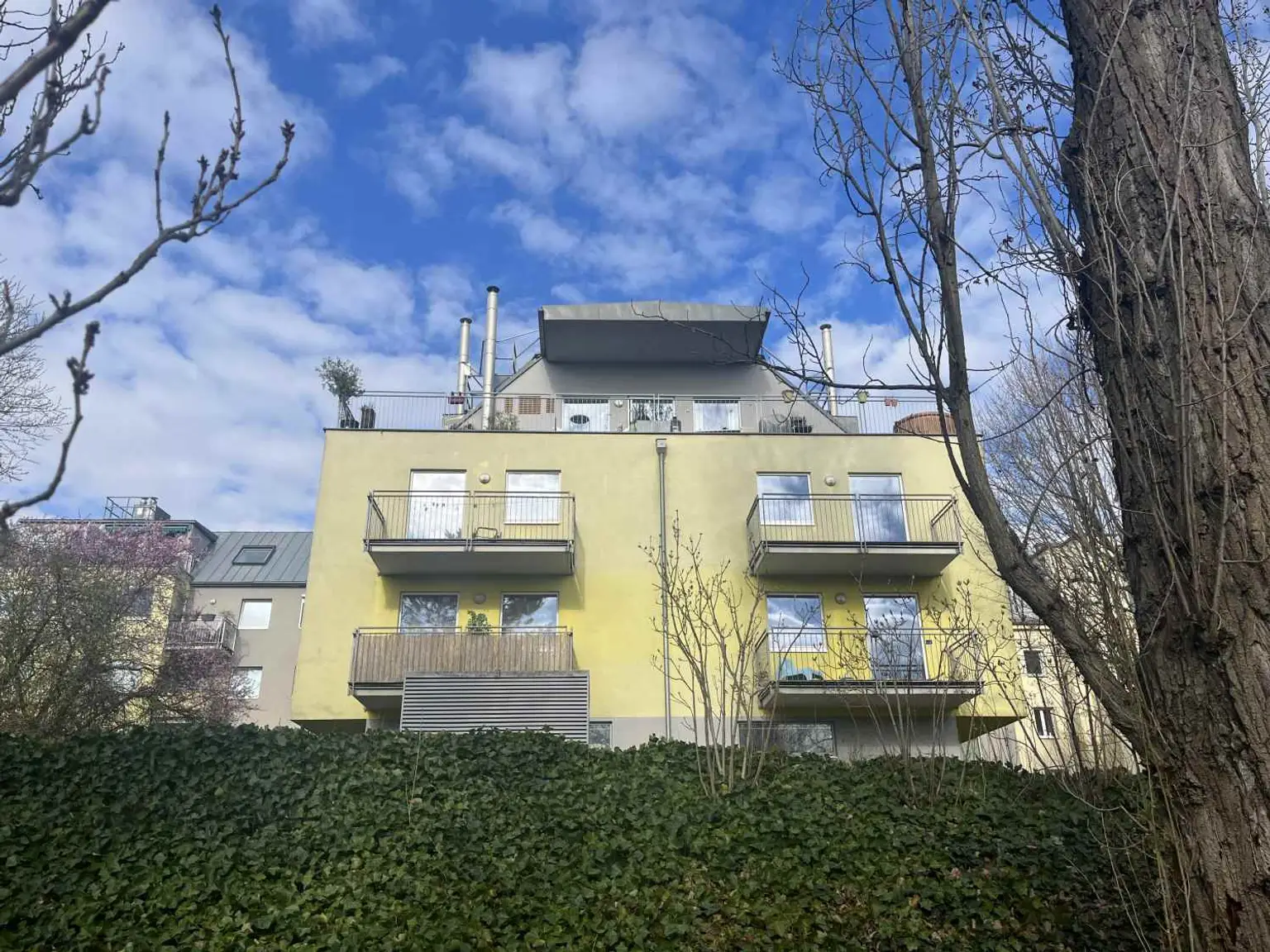 Charmante 1-Zimmer-Balkonwohnung  in Wien-Lainz!