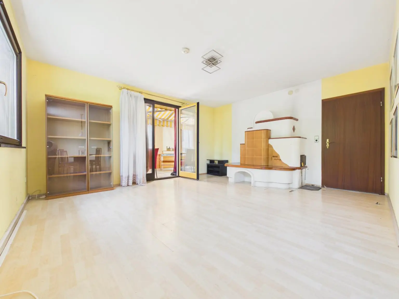 Wohnzimmer Kamin