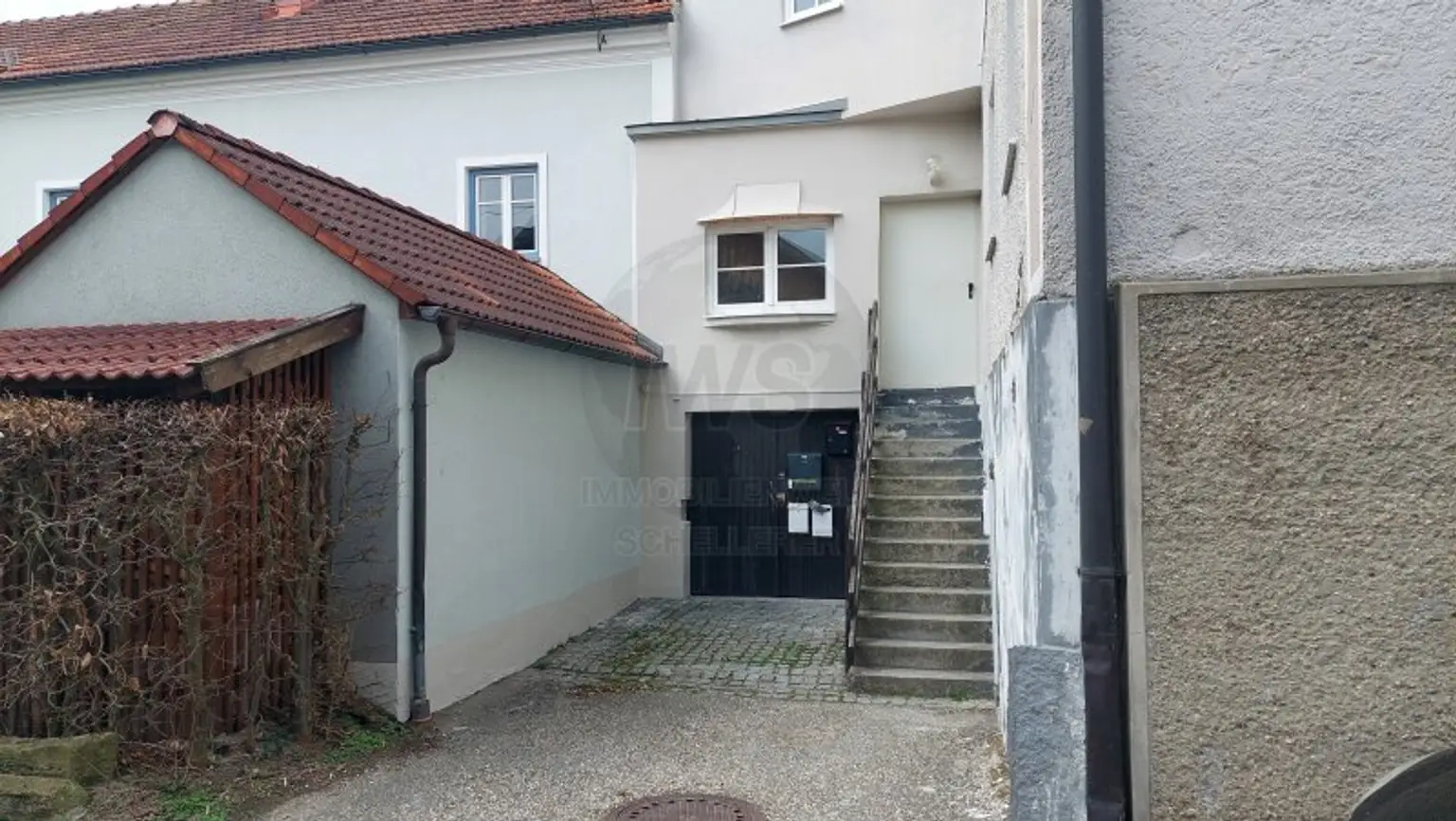 4-Zimmer DG-Wohnung mit 93m² in 4760 Raab