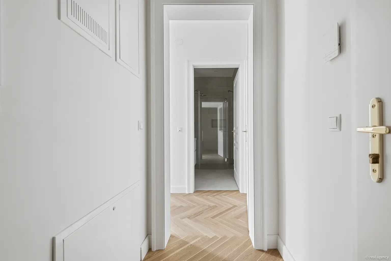 Exklusive Dachgeschoss-Maisonette mit Sonnenterrassen über zwei Ebenen