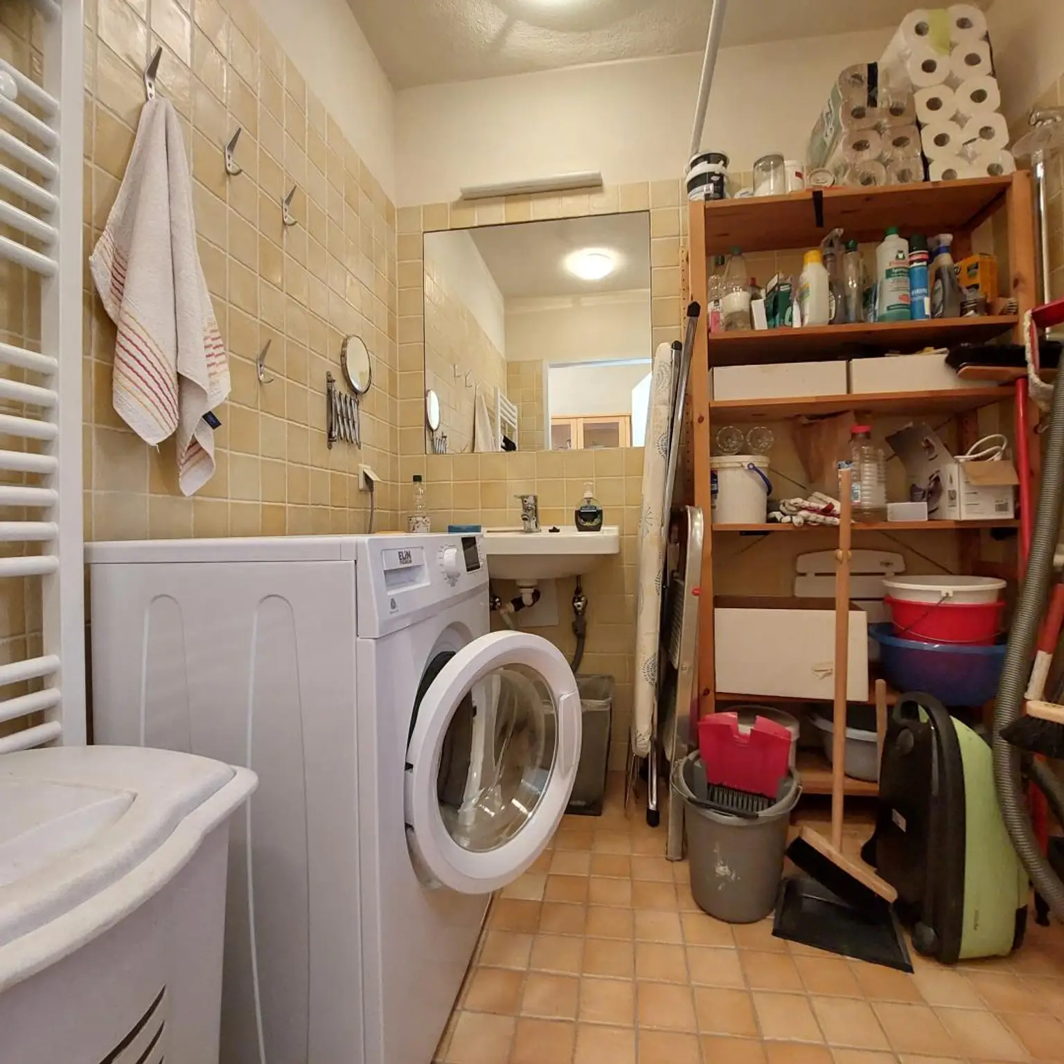 Barrierefreies Niedrigenergiehaus auf über 2 ha Grund