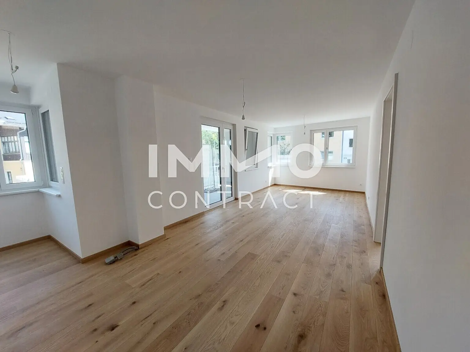 Provisionsfrei! Familienzuhause mit 4 Zimmern + 2 Bädern + Balkon