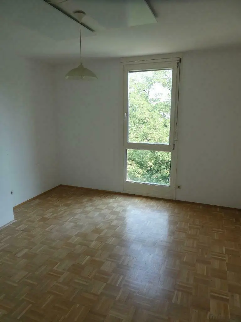 Großzügige Maisonette-Wohnung mit Stadtblick-Terrasse in Waltendorf zu verkaufen!