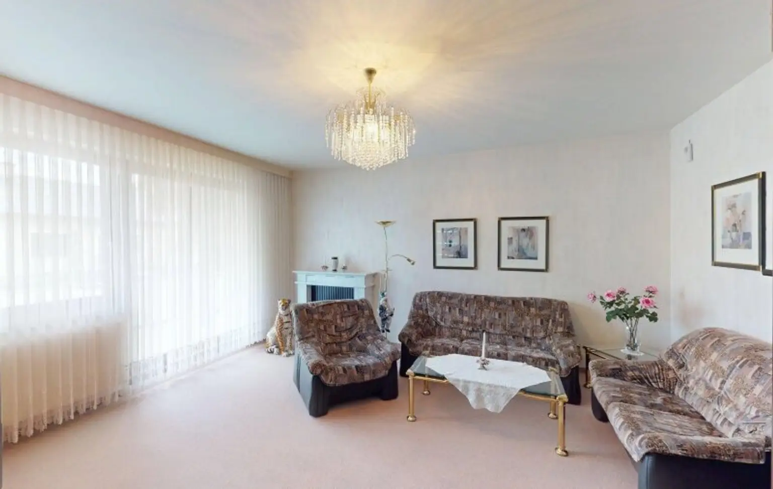 Einfamilienhaus in ruhiger Siedlungslage mit großem Garten (Pachtgrund)