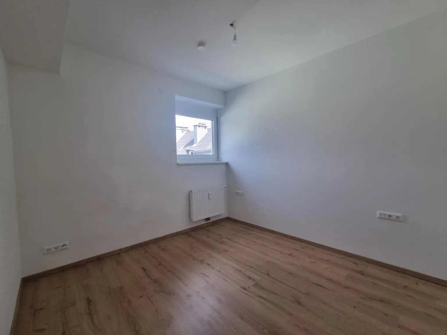 Büro/Kinderzimmer