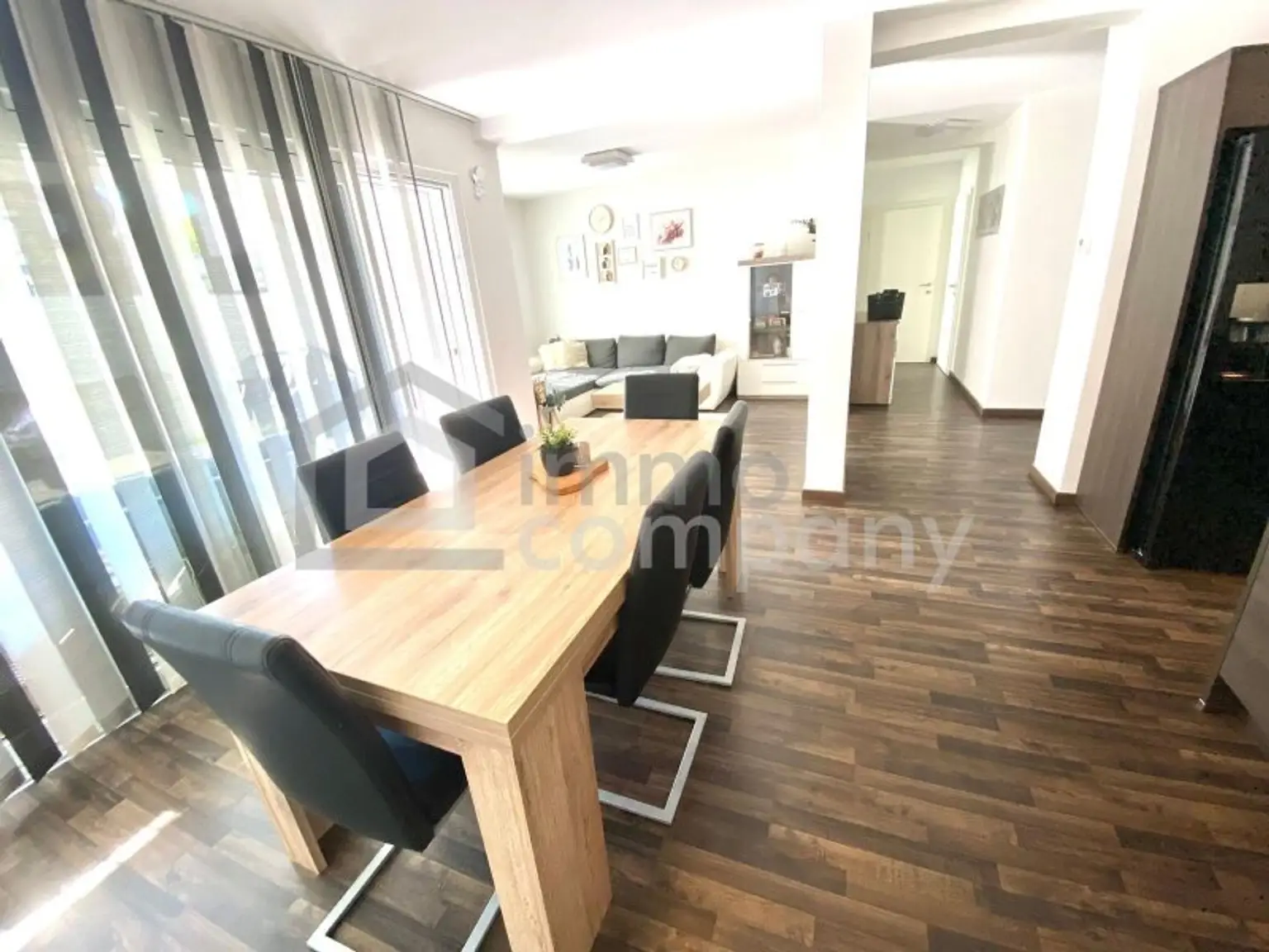 Attraktive Eigentumswohnung im Herzen von Seewalchen am Attersee – Wohnen, wo andere Urlaub machen!