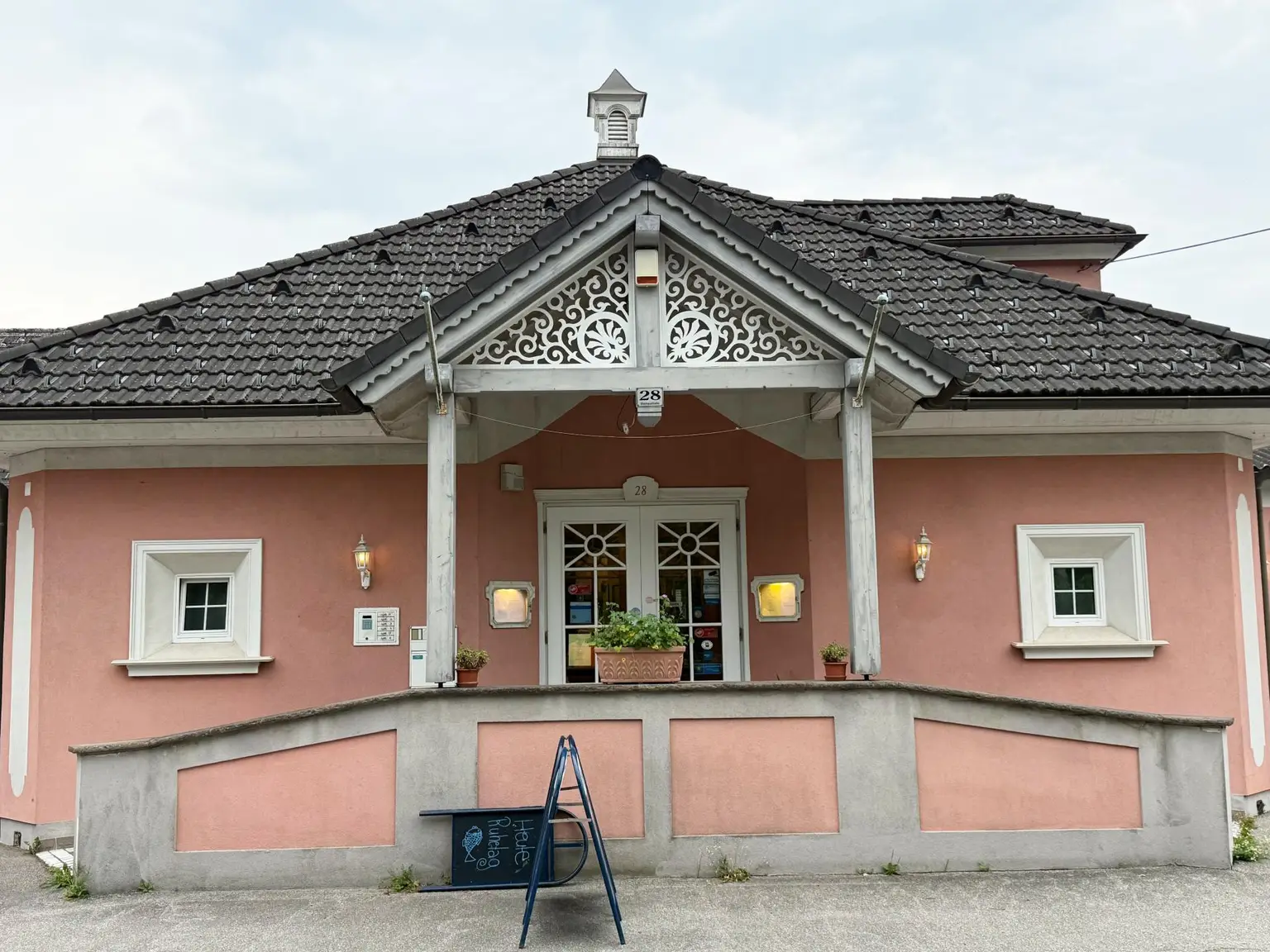 Landmotel und Restaurant in Toplage an der Donau – Blick auf Maria Taferl inklusive!