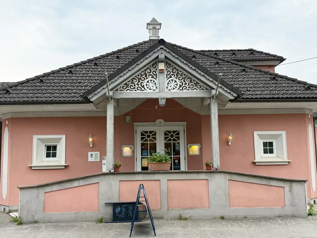 Landmotel und Restaurant in Toplage an der Donau – Blick auf Maria Taferl inklusive!