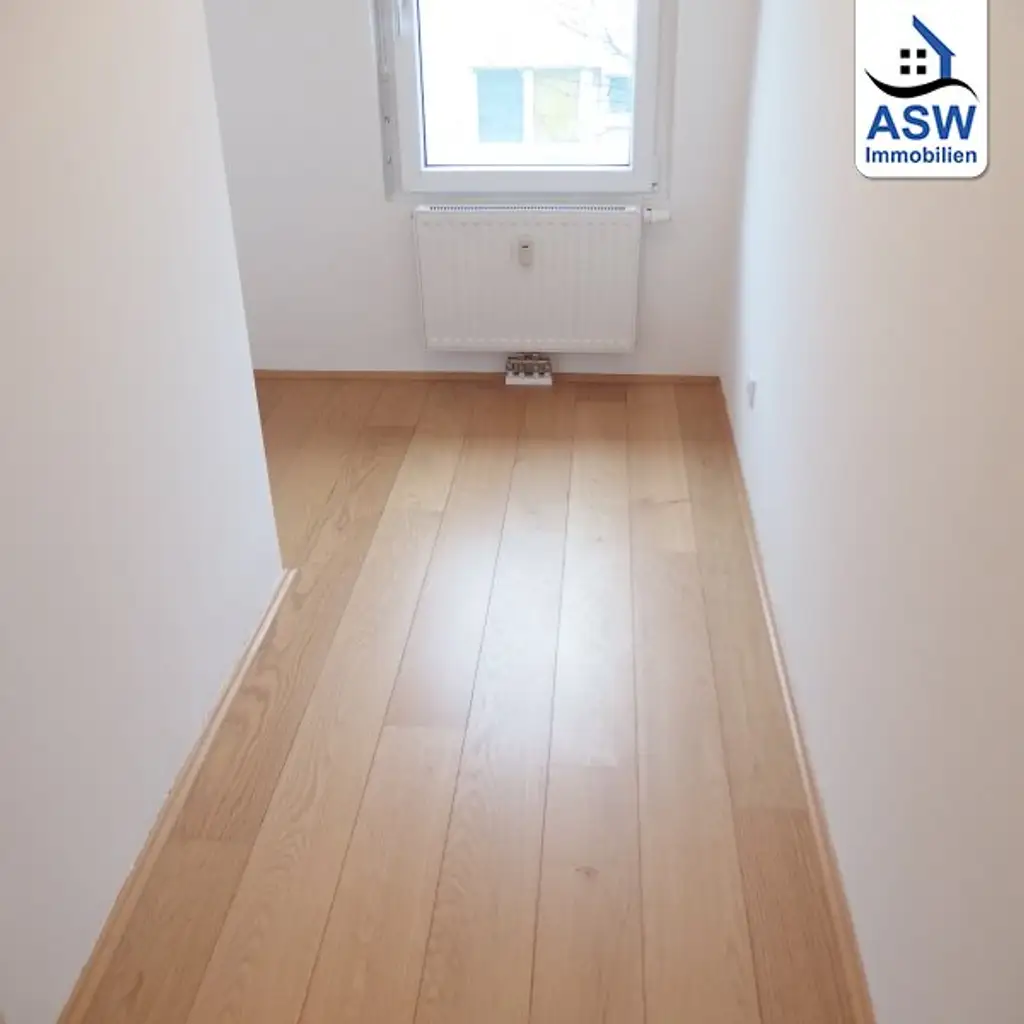 Wunderschöne 3-Zimmer Dachgeschoßwohnung mit Balkon in U-Bahn-Nähe (U3)