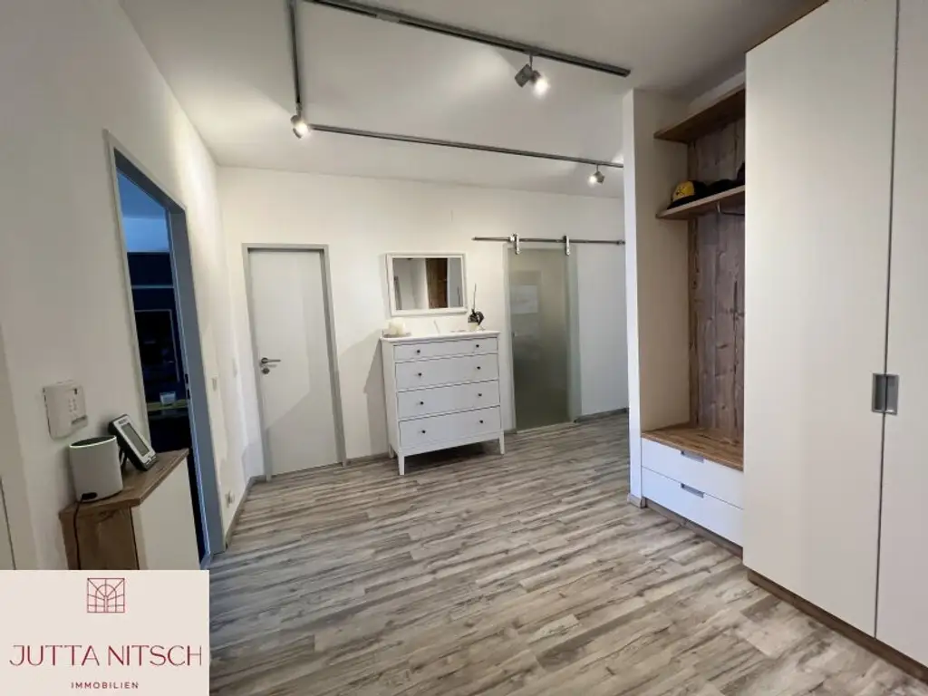 Schöne 3-Zimmerwohnung mit Balkon und Garagenplatz - über den Dächern von Gumpoldskirchen