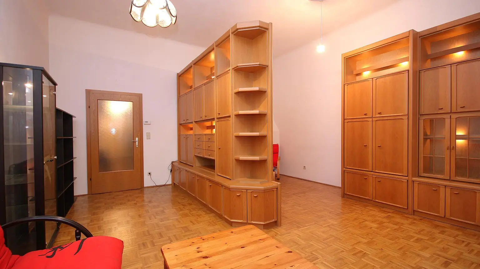 Wohn- / Schlafzimmer