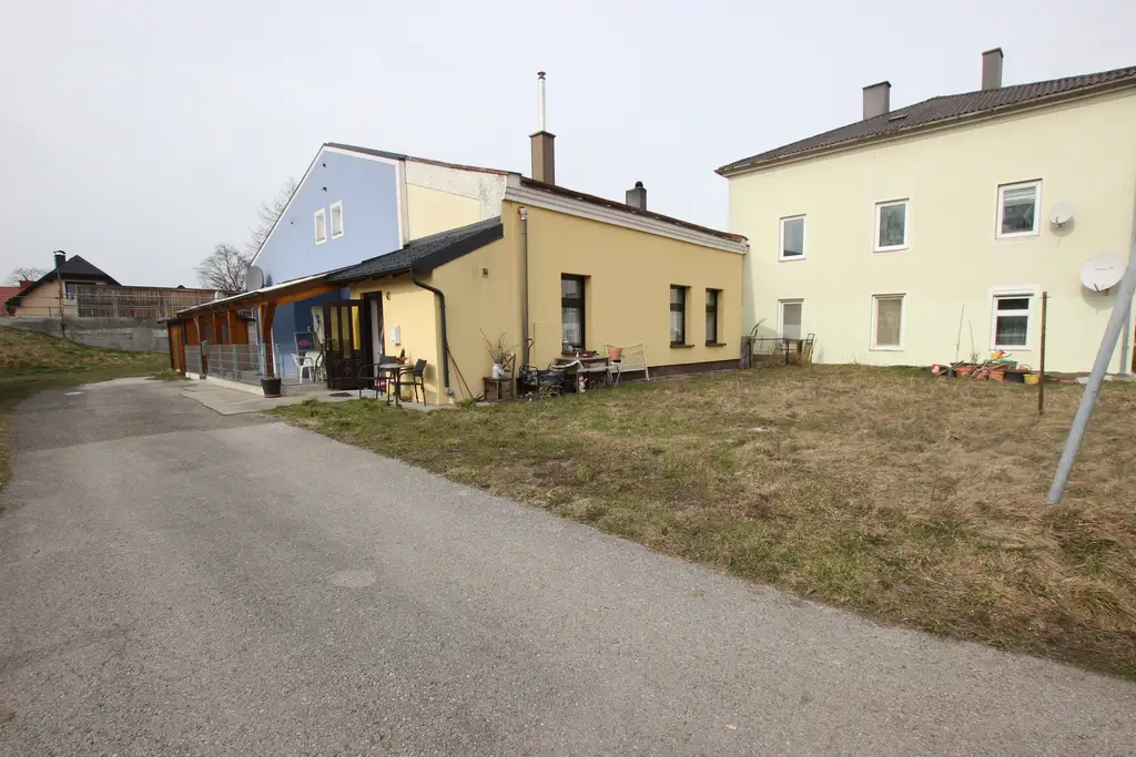 Charmante 2-Zimmer-Wohnung mit Gartenmitbenutzung in St. Pölten