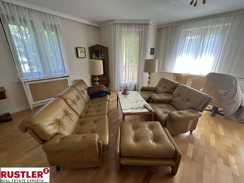 Großzügige 2 Zimmerwohnung mit Loggia