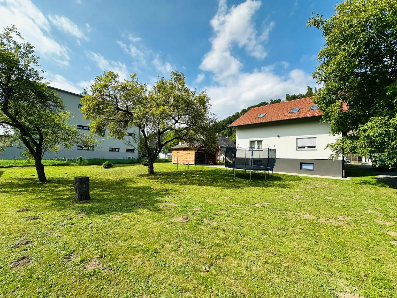 Hochwertig modernisiertes Wohnhaus auf großem Grundstück in Gratwein