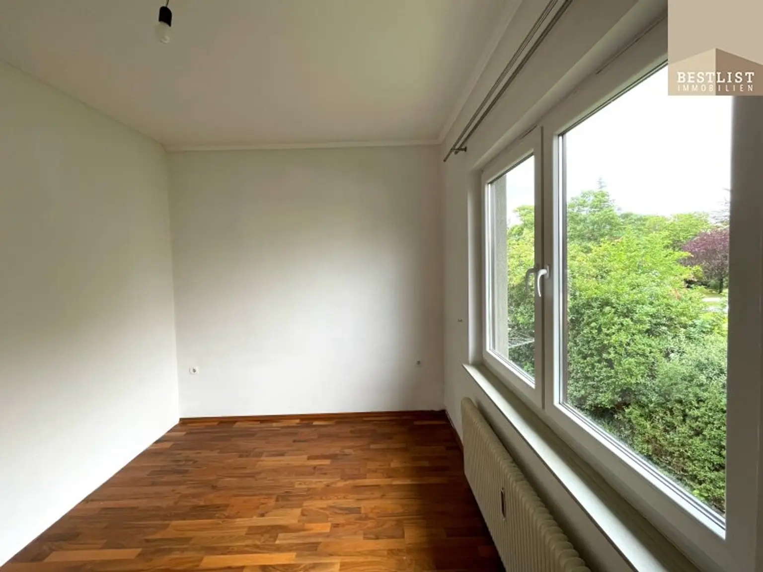 Terrassenwohnung - 3 Schlafzimmer  Geräumig, Günstig Selten