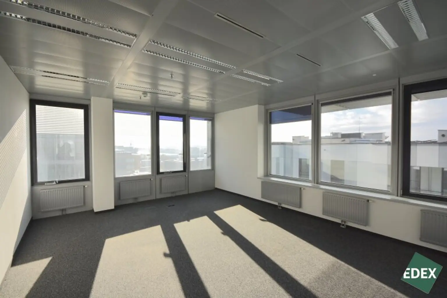 Modernes Arbeiten im Ares Tower!