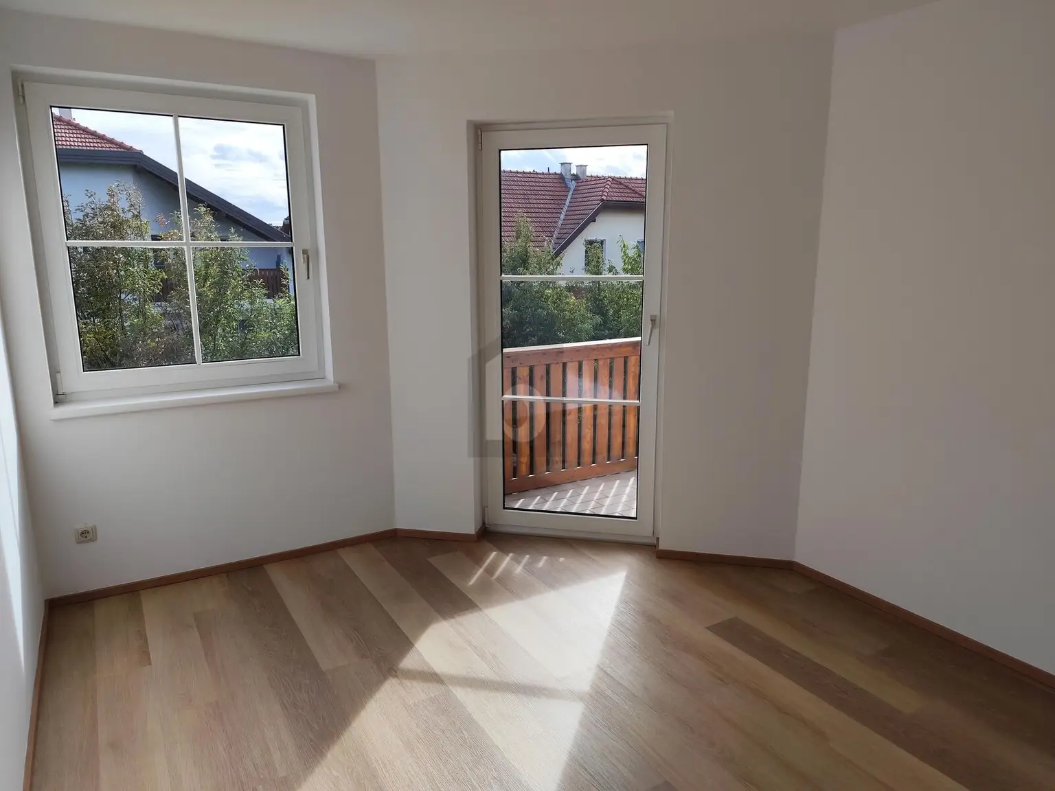 TERRASSENTRAUM! ABSOLUTE RUHE UND DOCH ZENTRAL!