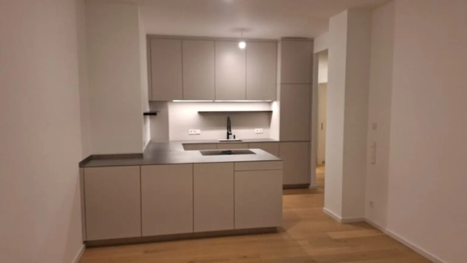 Grünblick über den Prater! Hypermoderes 2 Zimmer Terrassen-Appartment mit traumhafter Aussicht!