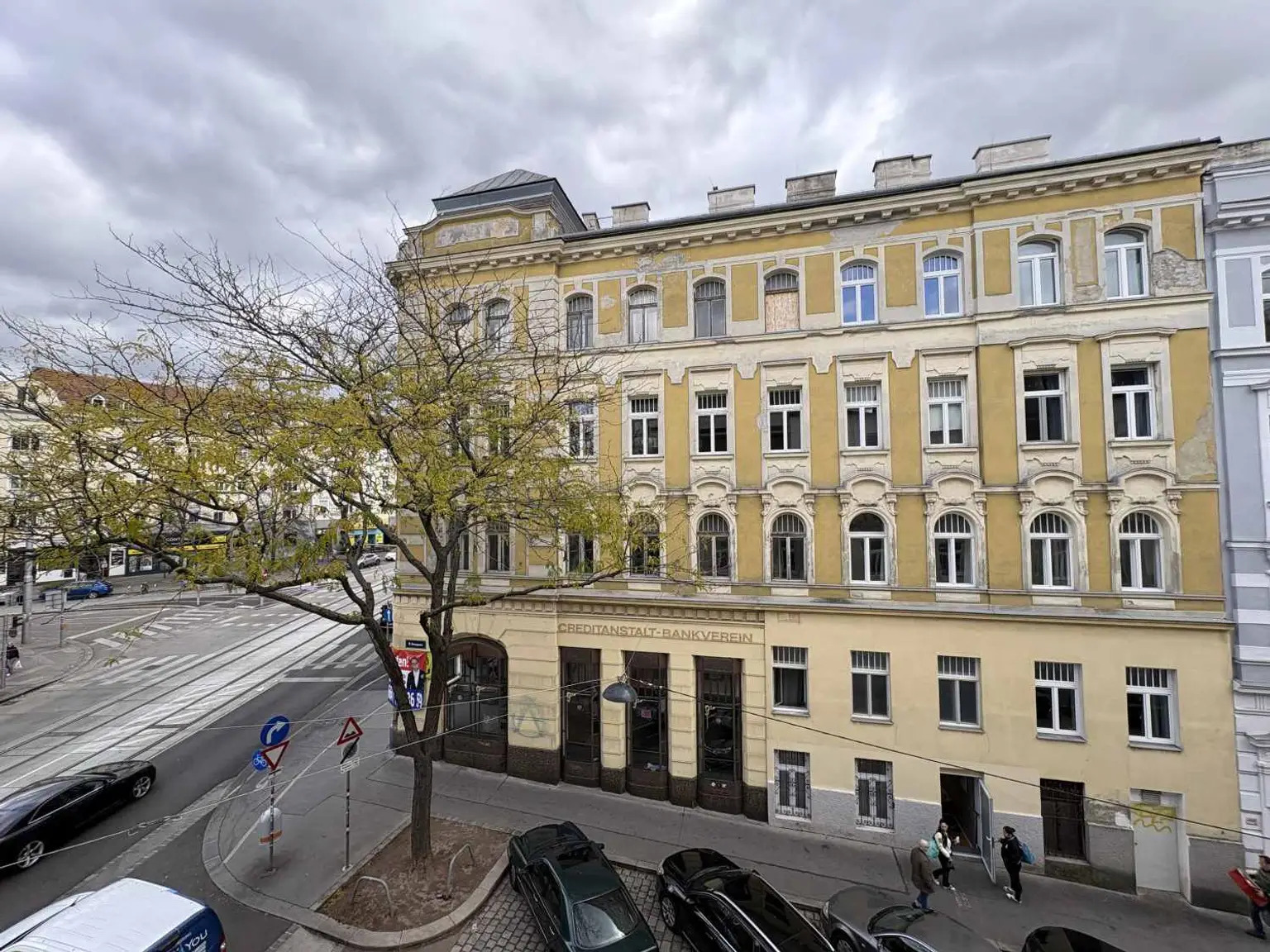 Unbefristeter Mietvertrag - 2-Zimmer-Wohnung 
mit Loggia und top Aufteilung